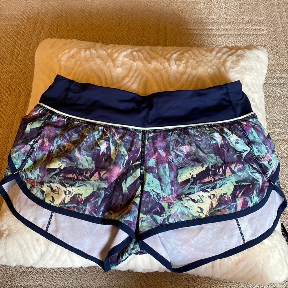Lululemon Speed Up short